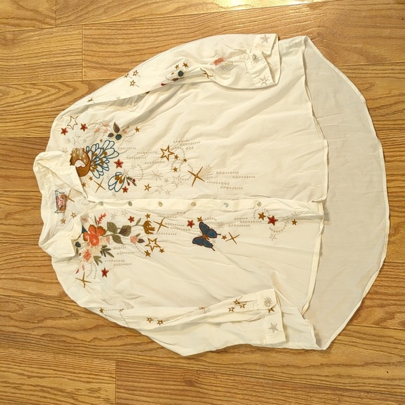 Johnny Was White Floral Embroidered Button Down Shirt - Picture 1 of 7